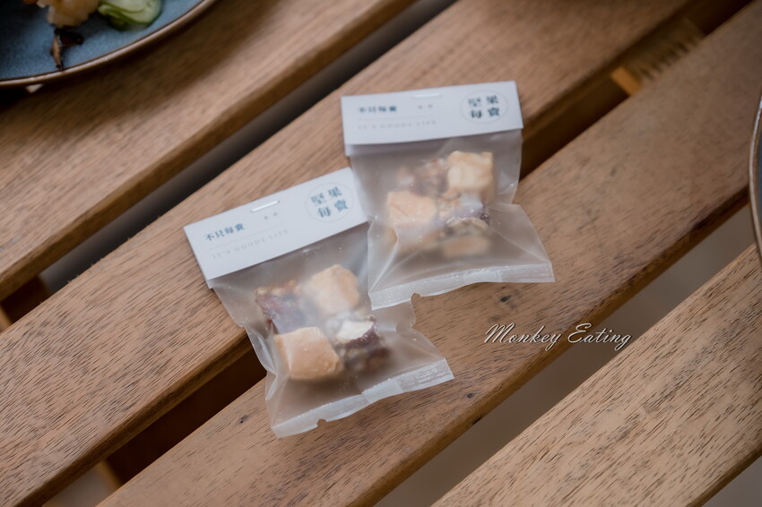 【台中北屯】MAWOO也有咖啡│不限時甜點下午茶,桌遊、空間租借。台中咖啡館推薦 - 貪吃猴的幻想