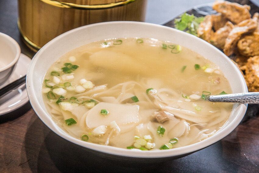 南投縣竹山鎮饗富滬川台菜窯烤雞｜滿滿雞汁大奔流！皮脆肉嫩極品烤全雞