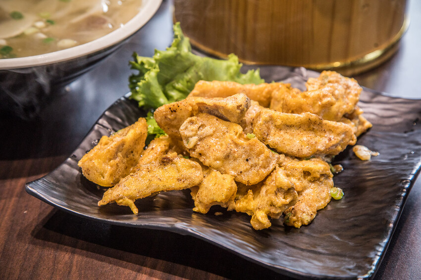 南投縣竹山鎮饗富滬川台菜窯烤雞｜滿滿雞汁大奔流！皮脆肉嫩極品烤全雞