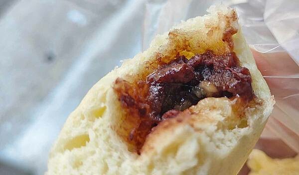 康記老麵包子專賣店｜中正紀念堂捷運站附近的超人氣包子店