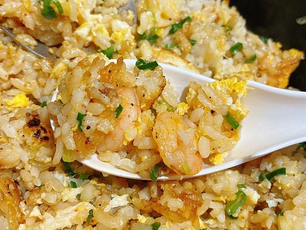 【台中 拉麵】らあめん花月嵐 新光中港店，被拉麵招牌誤導的超