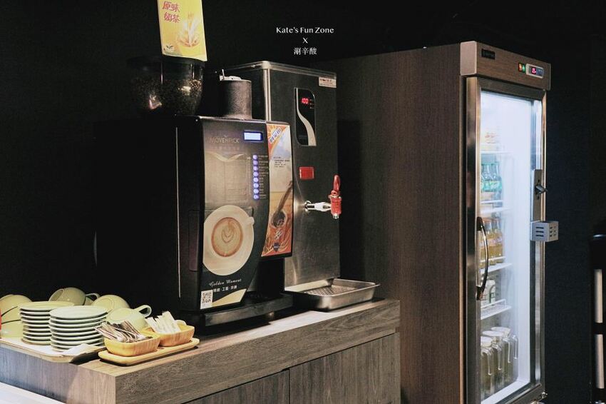 自助吧供應冷熱飲