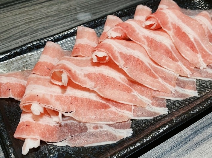 大安區火鍋-----電商女神的高級吃到飽火鍋涮辛酸