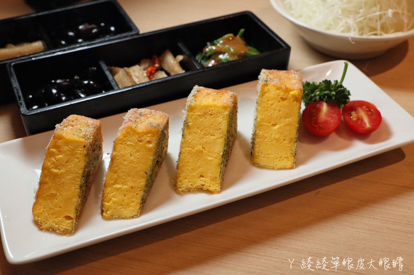 新竹火車站附近美食推薦勝博殿！主打厚實日式炸豬排定食，期間限定肥美多汁的廣島牡蠣 - ㄚ綾綾單眼皮大眼睛