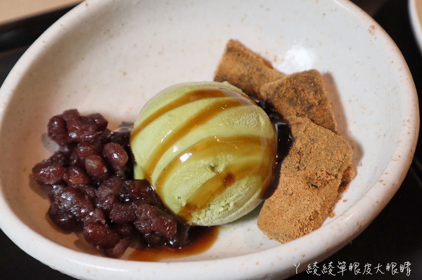 新竹火車站附近美食推薦勝博殿！主打厚實日式炸豬排定食，期間限定肥美多汁的廣島牡蠣 - ㄚ綾綾單眼皮大眼睛