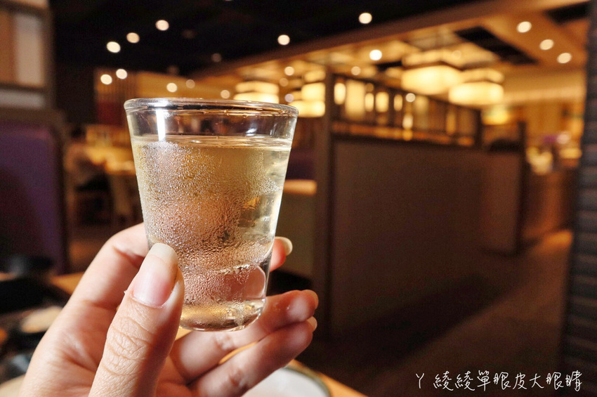 新竹火車站附近美食推薦勝博殿！主打厚實日式炸豬排定食，期間限定肥美多汁的廣島牡蠣 - ㄚ綾綾單眼皮大眼睛