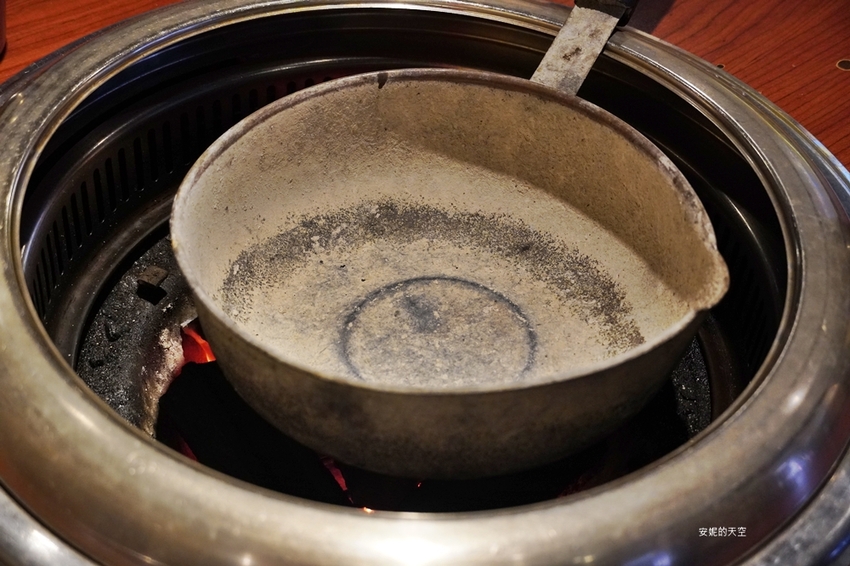 [蘆洲美食 甘釜京韓日燒肉料理]想吃創意燒肉來這裡 超狂料理給我滿滿驚喜 - 安妮的天空