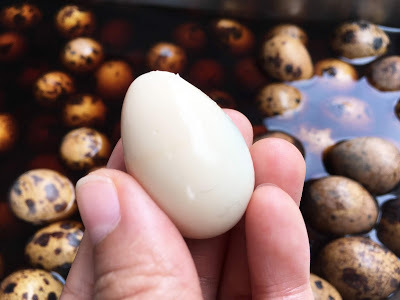 [台南美食] 新化老攤｜飄香一甲子的雞蛋糕（鴨蛋糕）、香蕉、車輪餅、茶葉蛋、鳥蛋，來新化老街必吃的古早味點心！