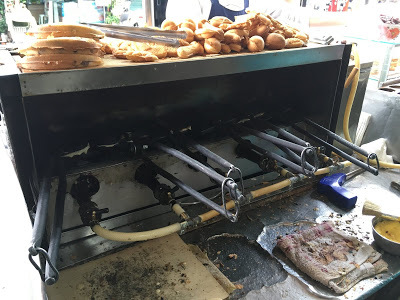 [台南美食] 新化老攤｜飄香一甲子的雞蛋糕（鴨蛋糕）、香蕉、車輪餅、茶葉蛋、鳥蛋，來新化老街必吃的古早味點心！