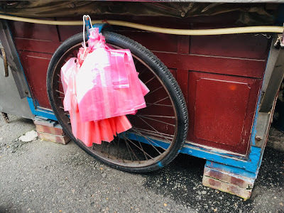 [台南美食] 新化老攤｜飄香一甲子的雞蛋糕（鴨蛋糕）、香蕉、車輪餅、茶葉蛋、鳥蛋，來新化老街必吃的古早味點心！