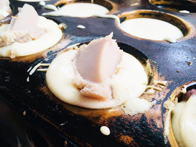 [台南美食] 新化老攤｜飄香一甲子的雞蛋糕（鴨蛋糕）、香蕉、車輪餅、茶葉蛋、鳥蛋，來新化老街必吃的古早味點心！