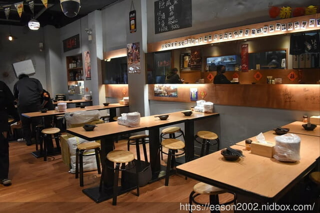 士林夜市美食推薦 | 柒息地串燒居酒屋士林店 下班小酌的好地方 親民銅板價串燒居酒屋推薦