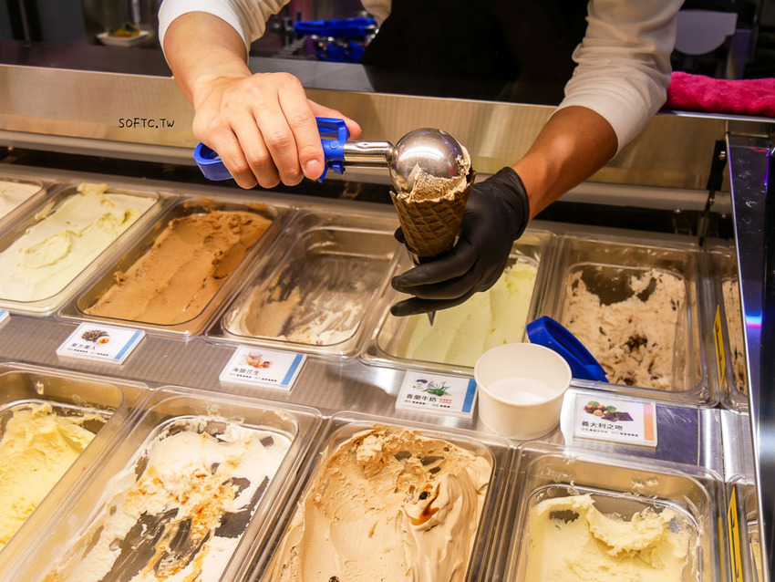 桃園平鎮美食推薦》冰獨．異式冰淇淋FREEZE ALONE●好拍好吃IG打卡冰淇淋店! 天然手工義式冰淇淋 - 軟西，遊記