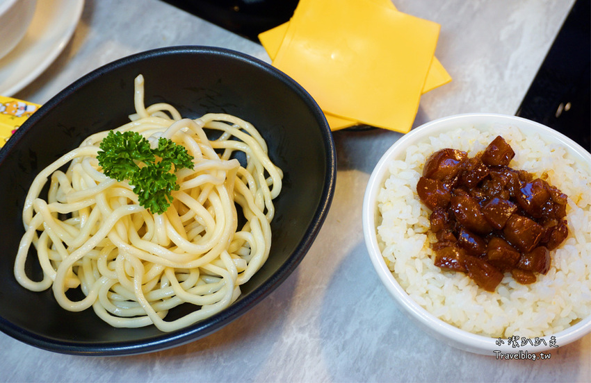 雲林火鍋推薦斗六美食。養鍋。高CP值鍋物寵物友善餐廳 飲料、冰淇淋吃到飽,適合團體聚餐! - 小潔趴趴走旅遊札記
