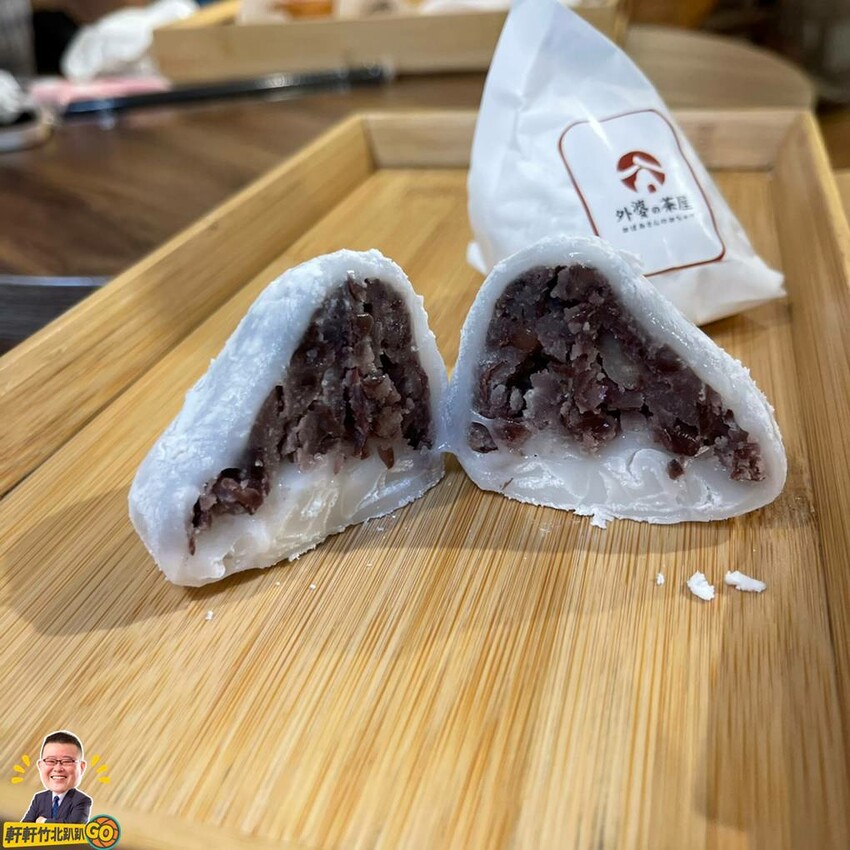 爆漿今川燒.日本塩大福.珠寶串糖葫蘆 芋頭鹹蛋黃.燻雞馬鈴薯.奶油黑糖麻糬等多種創意口味