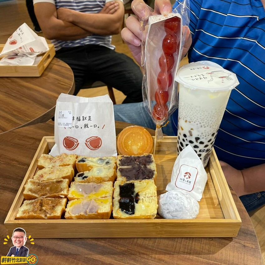 爆漿今川燒.日本塩大福.珠寶串糖葫蘆 芋頭鹹蛋黃.燻雞馬鈴薯.奶油黑糖麻糬等多種創意口味