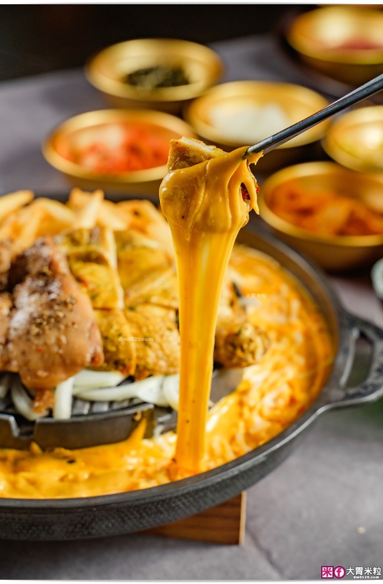 中壢人宵夜聚餐推薦~免出國感受韓劇酒館氣氛,BINGU BEER賓屋韓國小酒館,部隊鍋x韓式熱炒x韓國深水炸彈啤酒,中壢威尼斯影城美食推薦2021, @大胃米粒 DAVID & MILLY