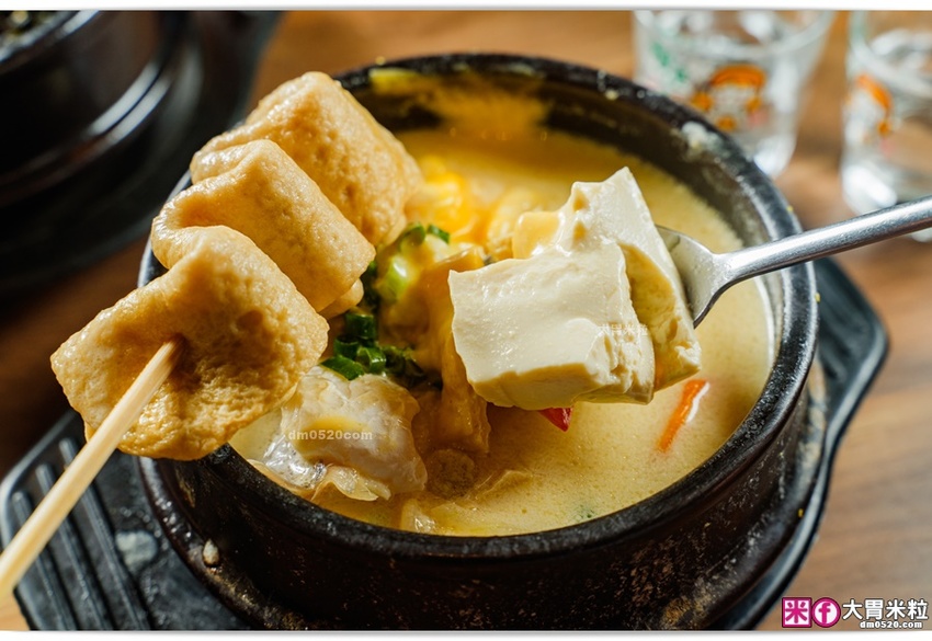 中壢人宵夜聚餐推薦~免出國感受韓劇酒館氣氛,BINGU BEER賓屋韓國小酒館,部隊鍋x韓式熱炒x韓國深水炸彈啤酒,中壢威尼斯影城美食推薦2021, @大胃米粒 DAVID & MILLY