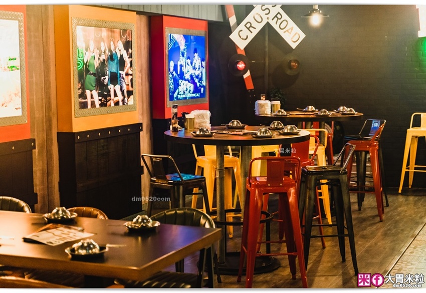 中壢人宵夜聚餐推薦~免出國感受韓劇酒館氣氛,BINGU BEER賓屋韓國小酒館,部隊鍋x韓式熱炒x韓國深水炸彈啤酒,中壢威尼斯影城美食推薦2021, @大胃米粒 DAVID & MILLY