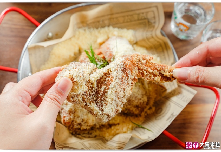 中壢人宵夜聚餐推薦~免出國感受韓劇酒館氣氛,BINGU BEER賓屋韓國小酒館,部隊鍋x韓式熱炒x韓國深水炸彈啤酒,中壢威尼斯影城美食推薦2021, @大胃米粒 DAVID & MILLY