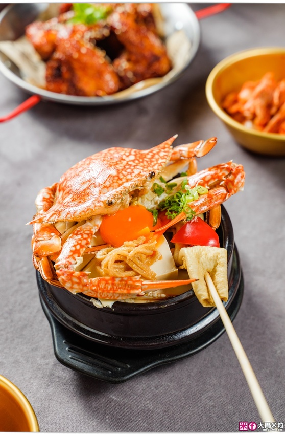 中壢人宵夜聚餐推薦~免出國感受韓劇酒館氣氛,BINGU BEER賓屋韓國小酒館,部隊鍋x韓式熱炒x韓國深水炸彈啤酒,中壢威尼斯影城美食推薦2021, @大胃米粒 DAVID & MILLY