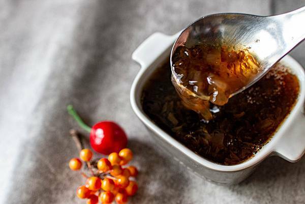 【宅配美食】塩水舖-最純粹的木耳飲品,清爽解膩無負擔,濃郁香甜的滋味