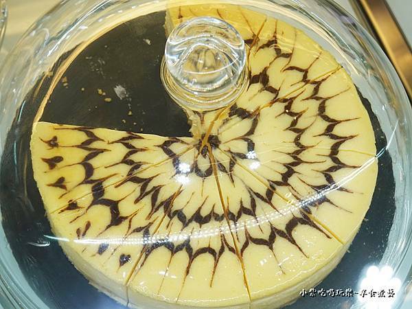 蛋糕櫃-西門町樂野食  (1).jpg