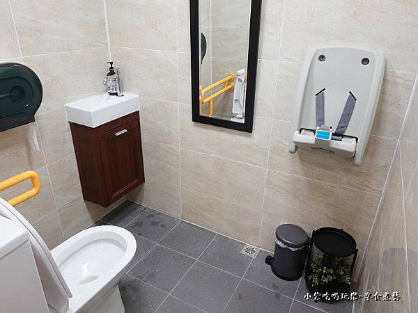 洗手間-西門町樂野 (2).jpg