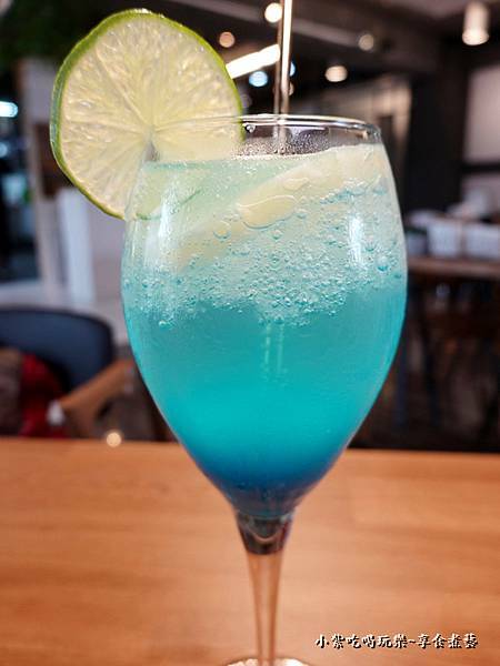 熱帶島嶼氣泡飲-西門町樂野食 (1).jpg