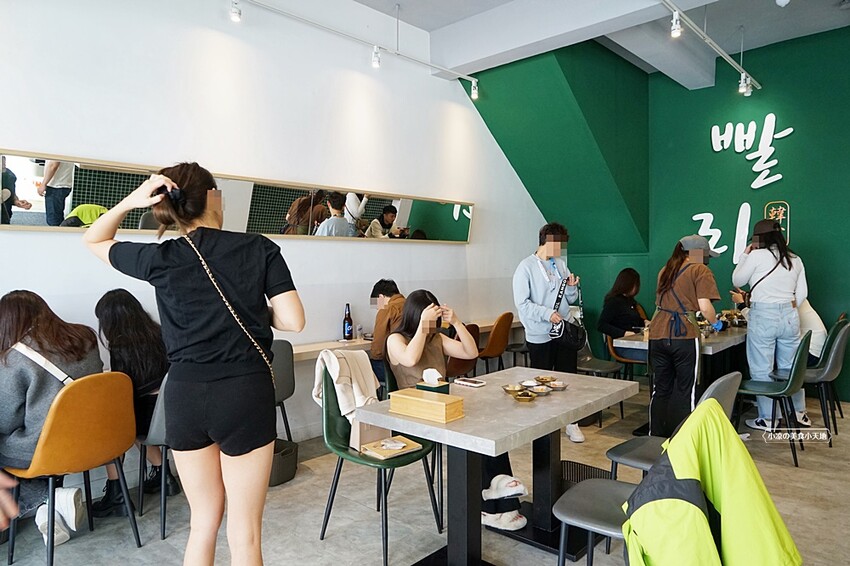 台中超人氣韓式料理｜韓食創意新滋味，單點、套餐任你選，提供六種小菜無限續點，還免服務費！！