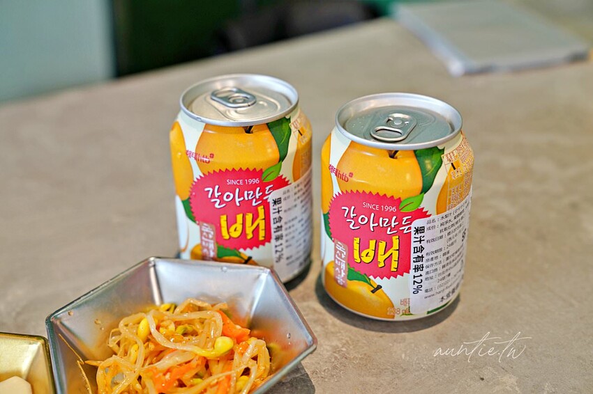 【台中】西區｜掰哩掰哩，黑色韓式炸醬麵，粉紅醬辣炒年糕，台中創意韓式料理