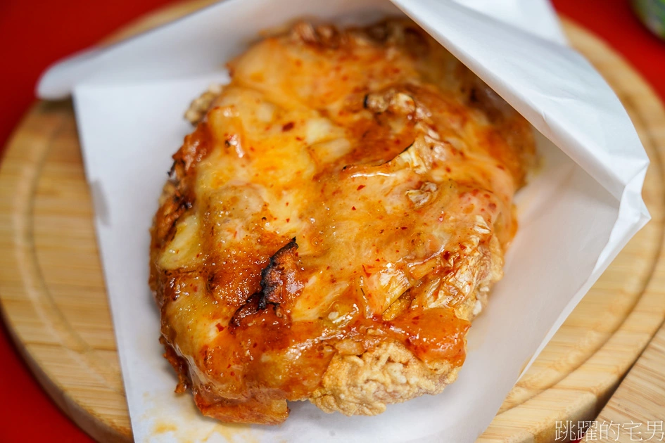 大推這家台東韓式炸雞-辣醬雞翅也太好吃啦，香辣滋味讓人停不下來，這家甜不辣根本屌打專賣店，甜醬炸年糕也好吃@跳躍的宅男