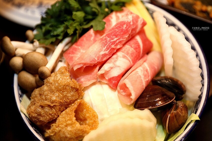 宮廷風川味御膳！一鴨四吃超銷魂 大口咬下邊吃邊滴汁｜LA時尚川菜-永康店(台南超人氣川菜館)