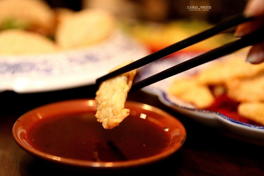 宮廷風川味御膳！一鴨四吃超銷魂 大口咬下邊吃邊滴汁｜LA時尚川菜-永康店(台南超人氣川菜館)