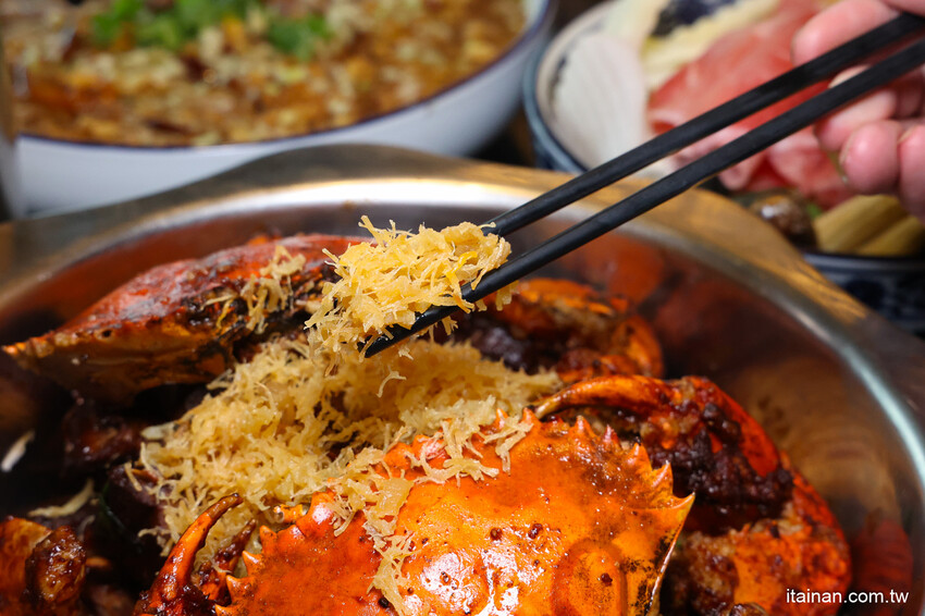 一秒到宮廷!結合創新潮流又吃得出底氣的新式川菜，招牌片皮鴨必吃，烤鴨肉燥飯讓人驚艷「LA時尚川菜」永康店 @台南好Food遊