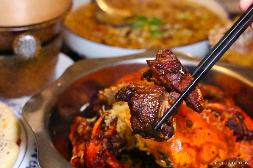 一秒到宮廷!結合創新潮流又吃得出底氣的新式川菜，招牌片皮鴨必吃，烤鴨肉燥飯讓人驚艷「LA時尚川菜」永康店 @台南好Food遊