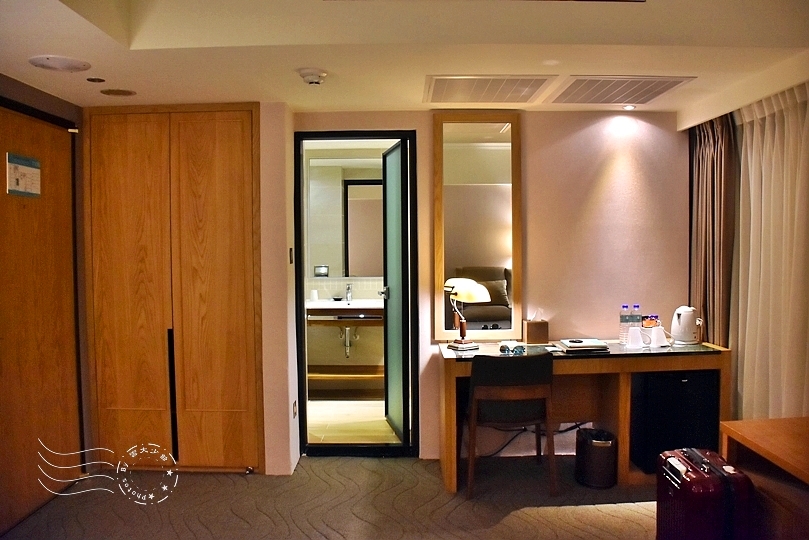 【花蓮市】：來成排骨麵，藍天麗池大飯店+七星潭