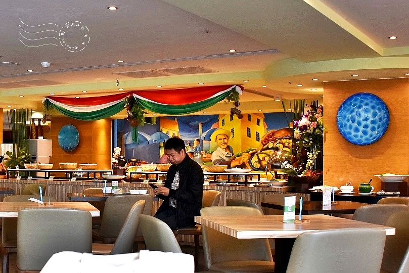 【花蓮市】：來成排骨麵，藍天麗池大飯店+七星潭