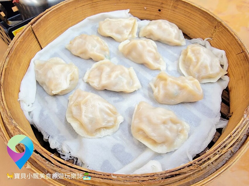 [食]花蓮 營業至深夜兩點 遊玩花蓮必買的公正街包子 周家蒸餃