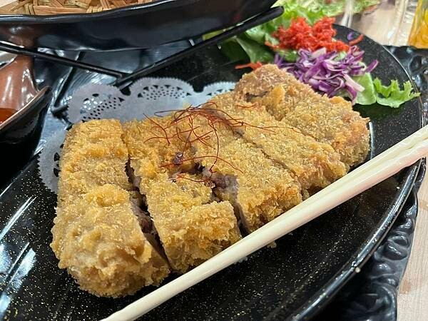 【桃園龜山必吃美食推薦】東街日本料理｜精緻海鮮料理、超澎湃日