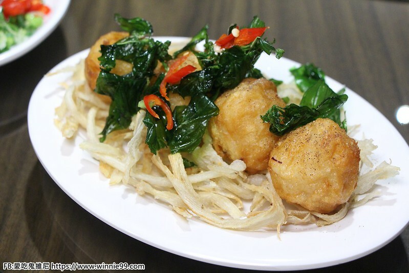 【阿旺澄食堂】台中旗艦館開幕啦~提供平價好吃的肉粥及台灣小吃,是豐原30年老店,網路評價是高CP值的平價美味小吃,還有提供包廂唷!