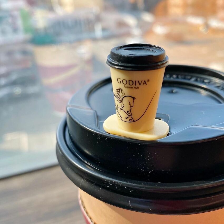 7-11 XGODIVA 熱巧克力強勢回歸｜12/1(三)限量開賣馬達加斯加香草風味｜隨杯贈送獨家杯塞｜2款隨機送完為止