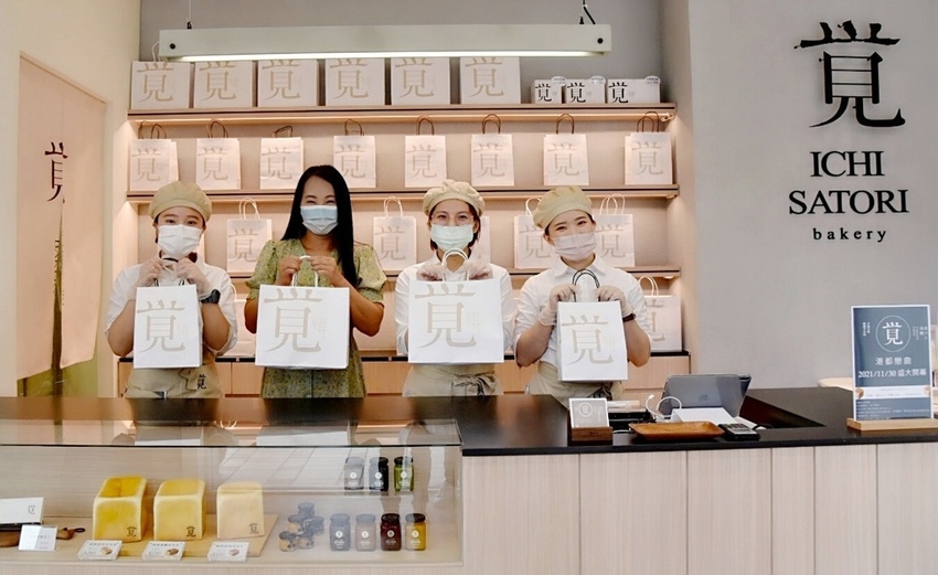 高雄鼓山區|一覺吐司IchisatoriBakery 全台第四間 一覺吐司高雄鼓山店 高雄人氣生吐司專門店 每日限量生吐司(價格、吃法)|西莉亞玩樂人生 027.jpg