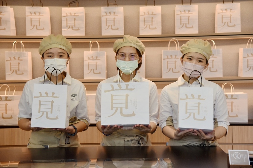 高雄鼓山區|一覺吐司IchisatoriBakery 全台第四間 一覺吐司高雄鼓山店 高雄人氣生吐司專門店 每日限量生吐司(價格、吃法)|西莉亞玩樂人生 012.JPG