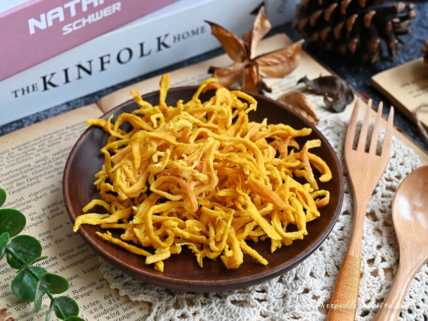 烏鬼洞6號海濤客｜團購美食推薦，在家也能吃到屏東老店涮嘴零食，香脆乳酪絲，五種口味任你選～