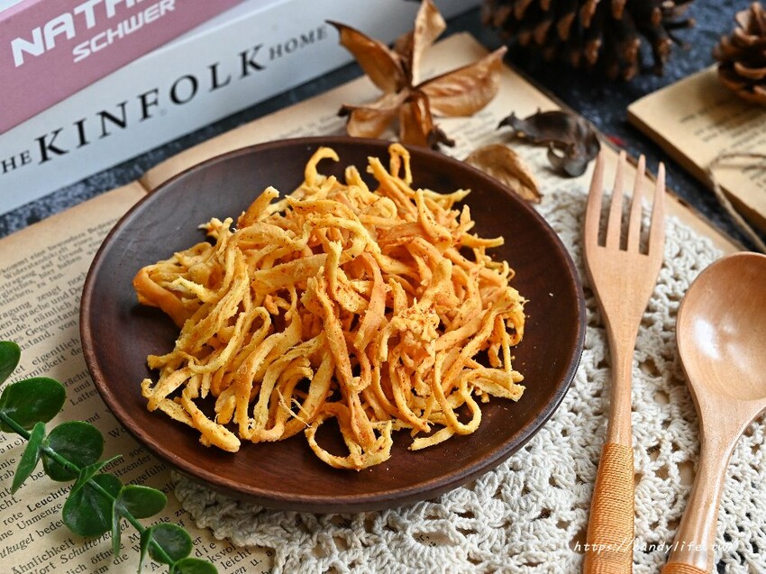 烏鬼洞6號海濤客｜團購美食推薦，在家也能吃到屏東老店涮嘴零食，香脆乳酪絲，五種口味任你選～