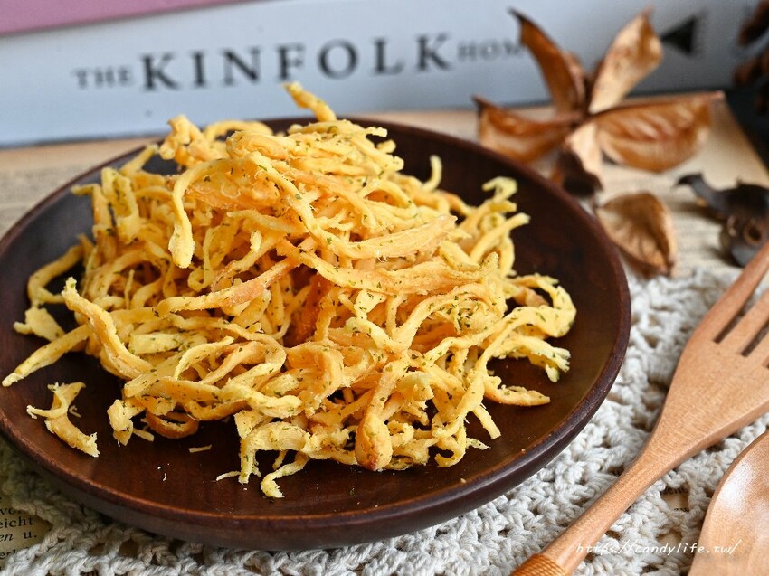 烏鬼洞6號海濤客｜團購美食推薦，在家也能吃到屏東老店涮嘴零食，香脆乳酪絲，五種口味任你選～