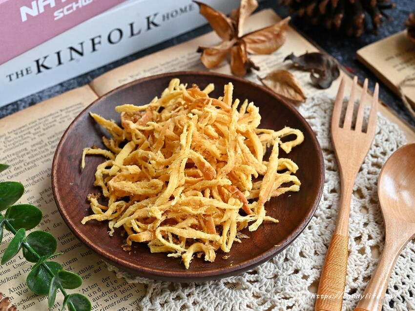 烏鬼洞6號海濤客｜團購美食推薦，在家也能吃到屏東老店涮嘴零食，香脆乳酪絲，五種口味任你選～