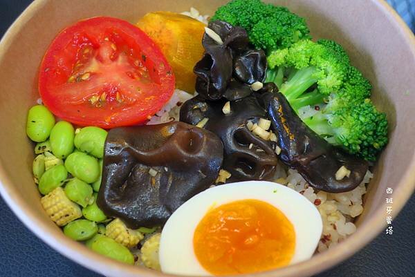 12 (2).JPG 12 (2).JPG