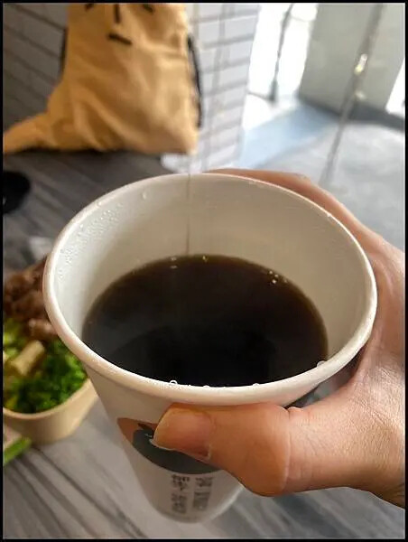 【台中美食推薦】【厭世夯肉·輕食 沙拉 喝茶茶】提供多種風味